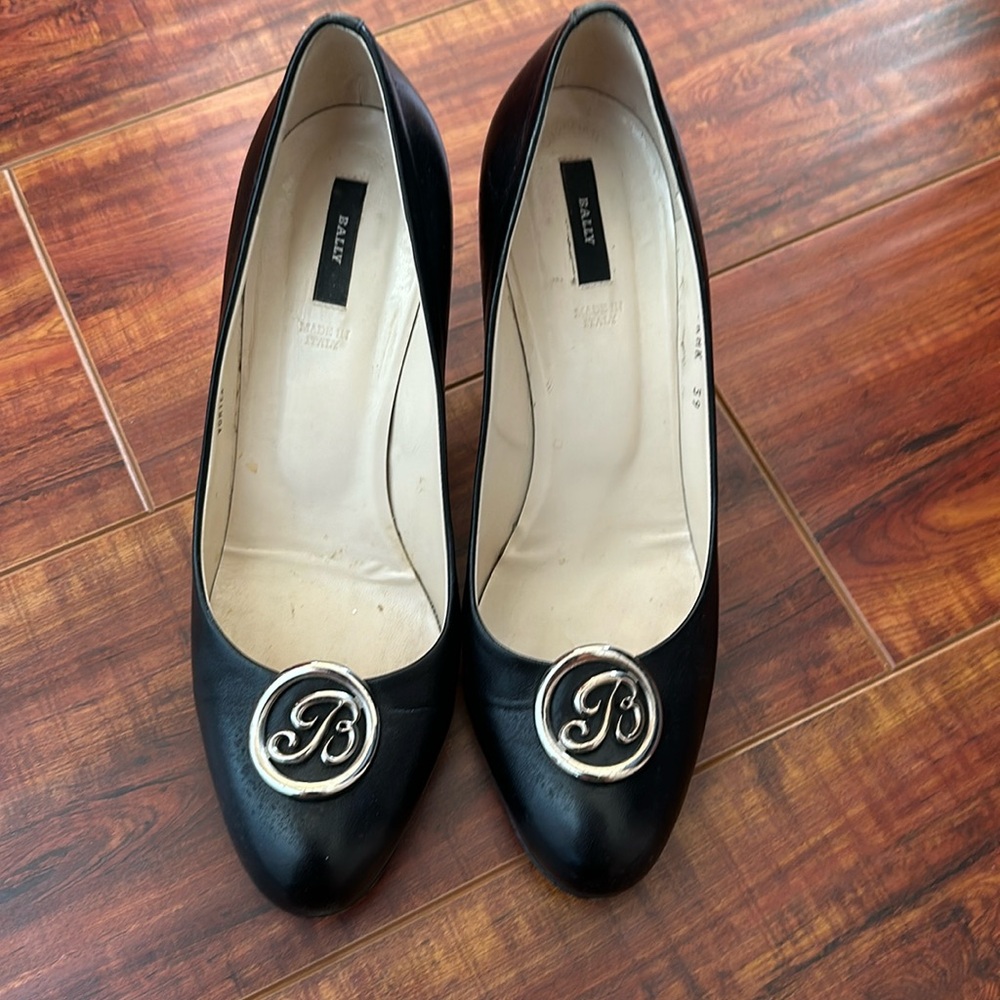 Bally Heels 39